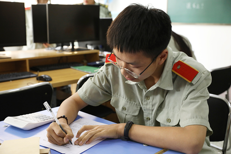 大连职业技术学校