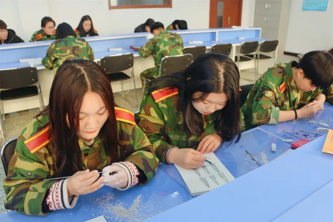 大连中港通关学校